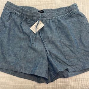 ✨nwt j crew chambray shorts✨